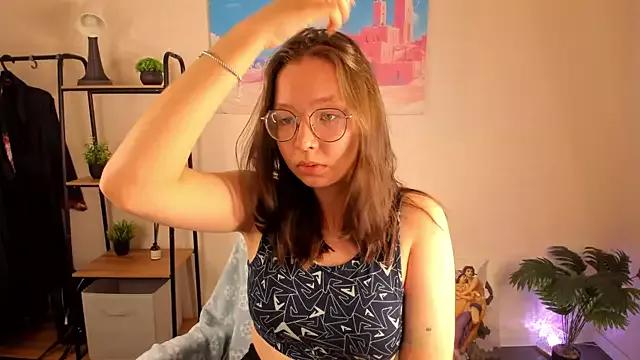 Nuura_Moore from StripChat is Freechat