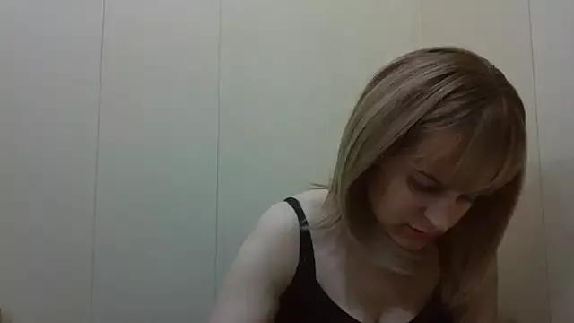 Olivia_Best from StripChat is Freechat