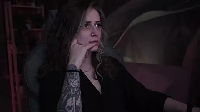 Check-out your craziest wishes with our pick of gaming cams models, featuring big knockers, round tails and tight twats.