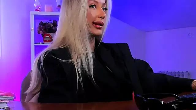 OliviaSweet webcams show profile image 