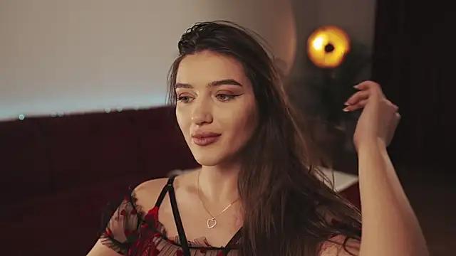 Check-out your craziest wishes with our pick of gaming cams models, featuring big knockers, round tails and tight twats.