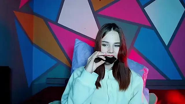 Check-out your craziest wishes with our pick of gaming cams models, featuring big knockers, round tails and tight twats.