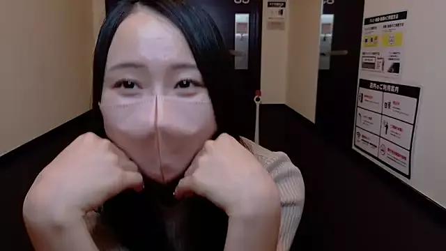 Photos of Oo_yuu_oO from StripChat is Group