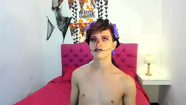 Patrick-Rios from StripChat is Freechat