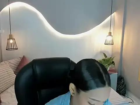 Paulina_ortiz from StripChat is Freechat