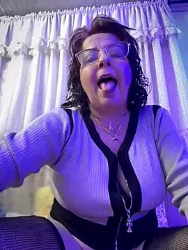 PaulinaSanders_X from StripChat is Freechat
