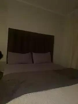 PETITE_NAOMI from StripChat is Freechat