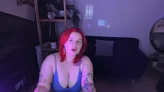 Check-out your craziest wishes with our pick of gaming cams models, featuring big knockers, round tails and tight twats.