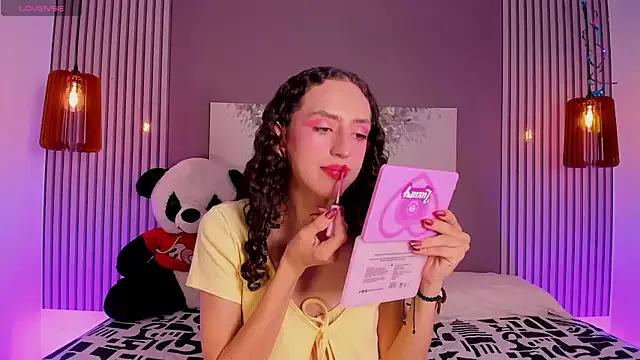 Check-out your craziest wishes with our pick of gaming cams models, featuring big knockers, round tails and tight twats.