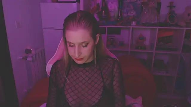 Check-out your craziest wishes with our pick of gaming cams models, featuring big knockers, round tails and tight twats.