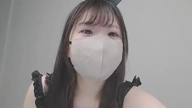 Pome_18_cute from StripChat is Freechat