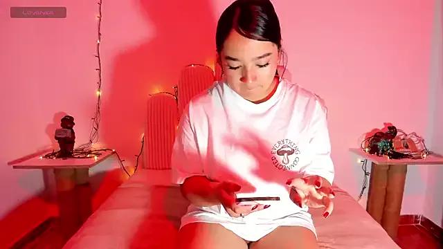 pretti_scarlett from StripChat is Freechat