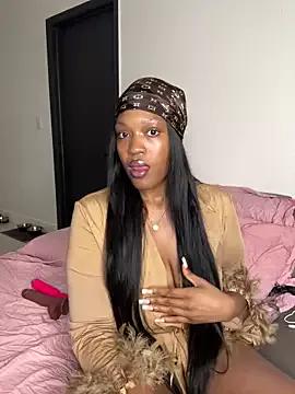 PrincessDreamm from StripChat is Freechat