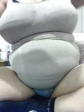 Queen_355 from StripChat is Freechat