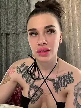 Check-out your craziest wishes with our pick of gaming cams models, featuring big knockers, round tails and tight twats.