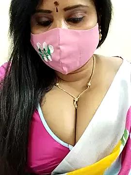 Queenflowerr from StripChat is Freechat