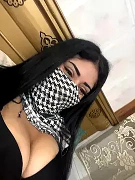 QueenLujaine from StripChat is Freechat