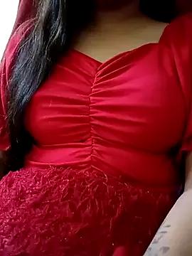 Quinn_Bebo from StripChat is Freechat