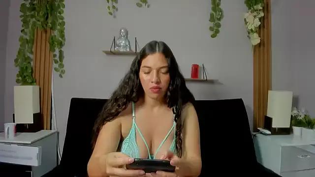 Check-out your craziest wishes with our pick of gaming cams models, featuring big knockers, round tails and tight twats.