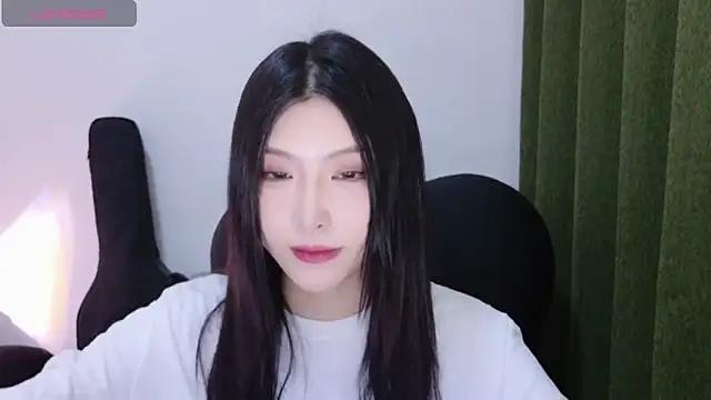 Rainybaby from StripChat is Freechat