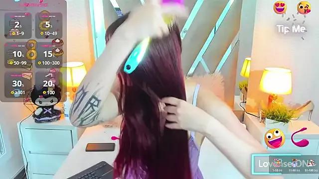 Ravenn_Love from StripChat is Freechat