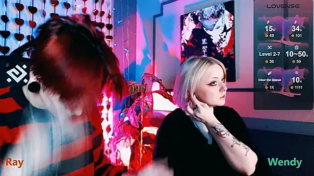 Check-out your craziest wishes with our pick of gaming cams models, featuring big knockers, round tails and tight twats.