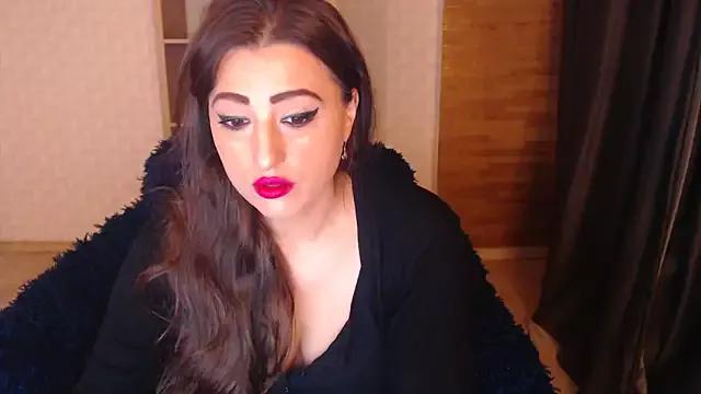 Check-out your craziest wishes with our pick of gaming cams models, featuring big knockers, round tails and tight twats.