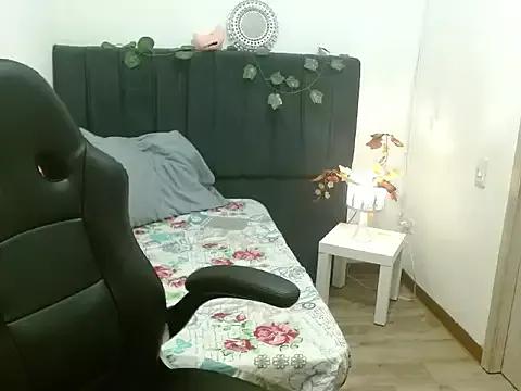 Red_Lola_ from StripChat is Freechat