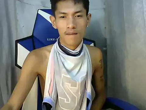 riks_tyler from StripChat is Freechat