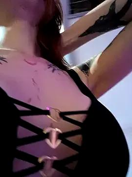 Check-out your craziest wishes with our pick of gaming cams models, featuring big knockers, round tails and tight twats.