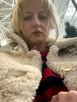 RonnieKiss from StripChat is Freechat