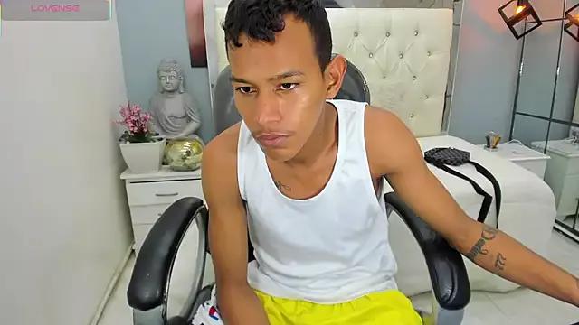Rory_castro from StripChat is Freechat