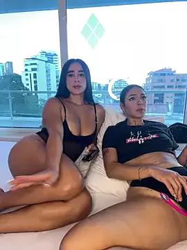 Check-out your craziest wishes with our pick of gaming cams models, featuring big knockers, round tails and tight twats.