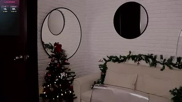 RosieHearts from StripChat is Freechat