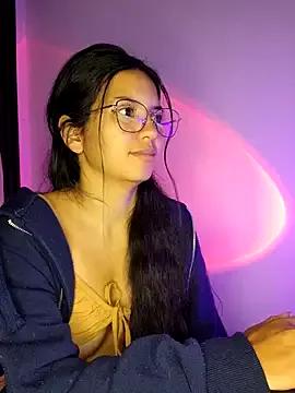 Rosita_forever_ from StripChat is Freechat
