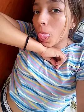 rossgreen77 from StripChat is Freechat