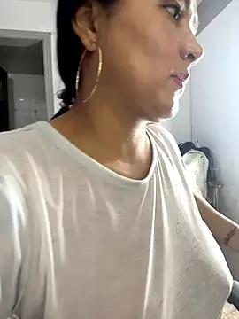 Rouse69_ from StripChat is Freechat