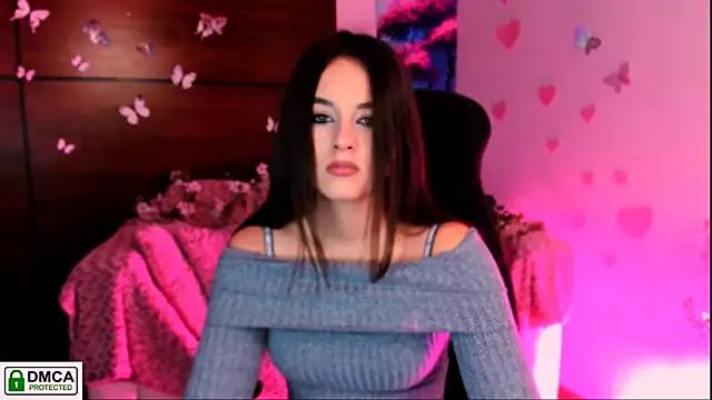 Check-out your craziest wishes with our pick of gaming cams models, featuring big knockers, round tails and tight twats.