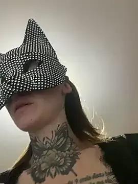 Rubbylivechauds from StripChat is Freechat