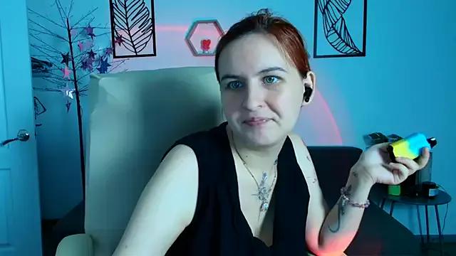 RubyHolmess from StripChat is Freechat