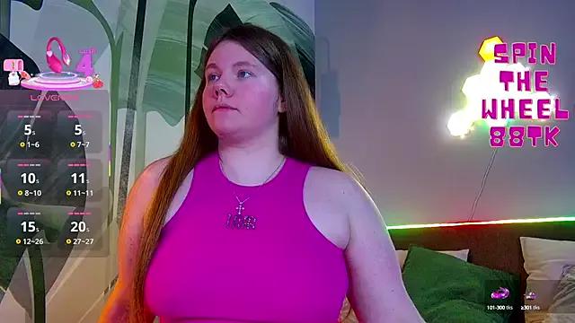 Check-out your craziest wishes with our pick of gaming cams models, featuring big knockers, round tails and tight twats.