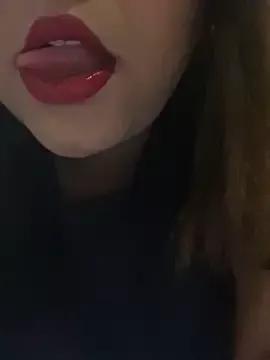 Saaay_StripQueen from StripChat is Freechat