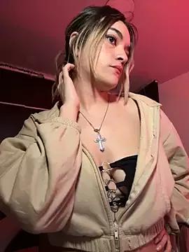 Check-out your craziest wishes with our pick of gaming cams models, featuring big knockers, round tails and tight twats.
