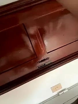 sabrina_rosee from StripChat is Freechat