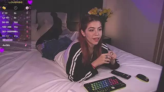 Check-out your craziest wishes with our pick of gaming cams models, featuring big knockers, round tails and tight twats.