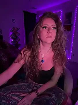 sage_love from StripChat is Freechat