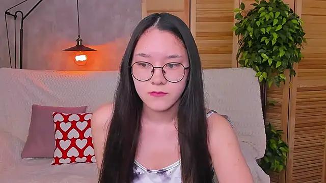 sakura_yuki from StripChat is Freechat