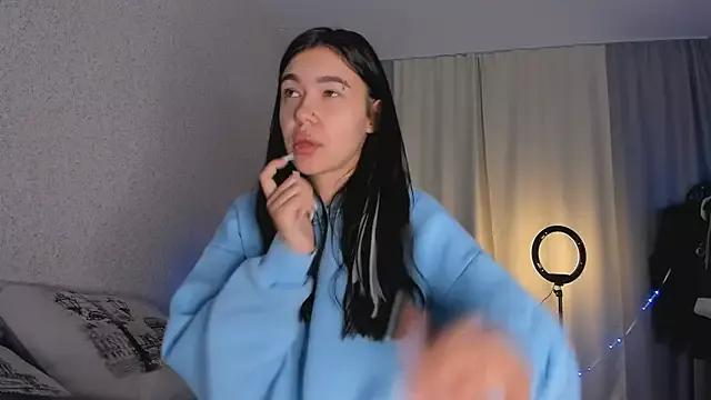 SakuraVibe from StripChat is Freechat