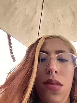 Sallem_Pink from StripChat is Freechat
