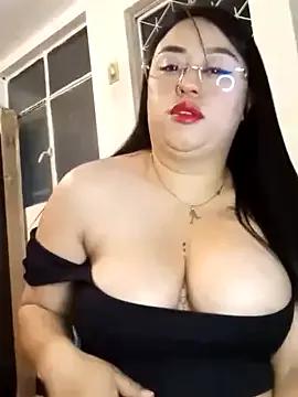 salome_Bri from StripChat is Freechat